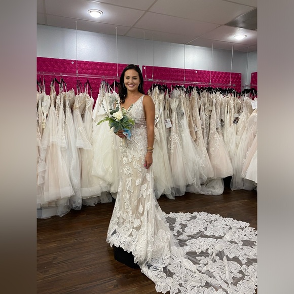 Calla Blanche Maura, 19105 - Picture 10 of 10